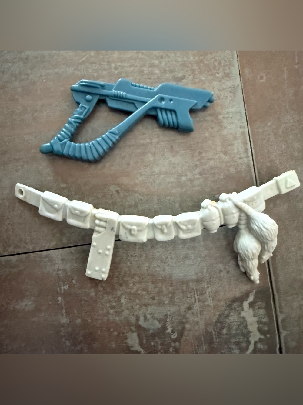 Vintage Teenage Mutant Ninja Turtle TMNT Utility Belt  & Gun Accessory